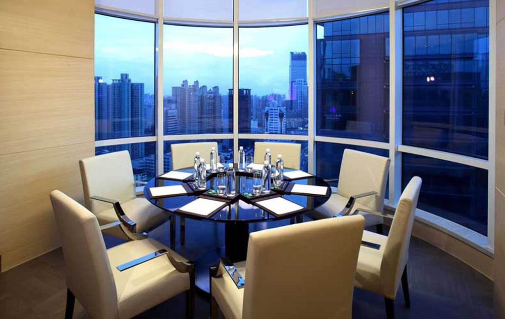 Hilton Shanghai City Center -Steps From Iconic Landmarks Wukang Mansion And Jing'An Temple Eksteriør bilde